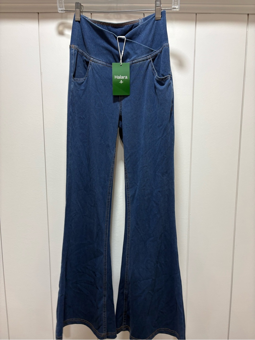 Halara Flex High Waisted Crossover Pocket Washed Casual Flare Jeans Size XSP New